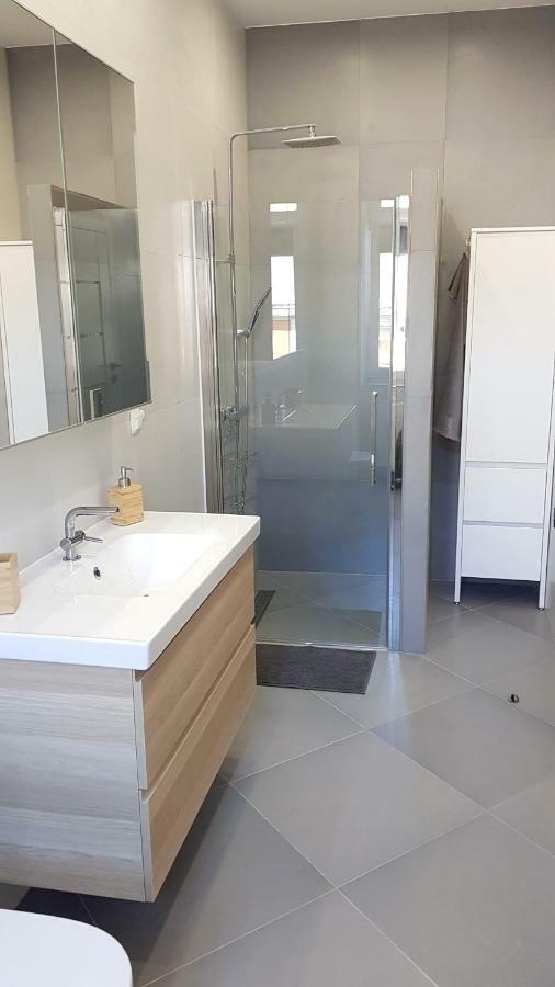 Apartament Paderewskiego 12M2 斯维诺乌伊希切 外观 照片